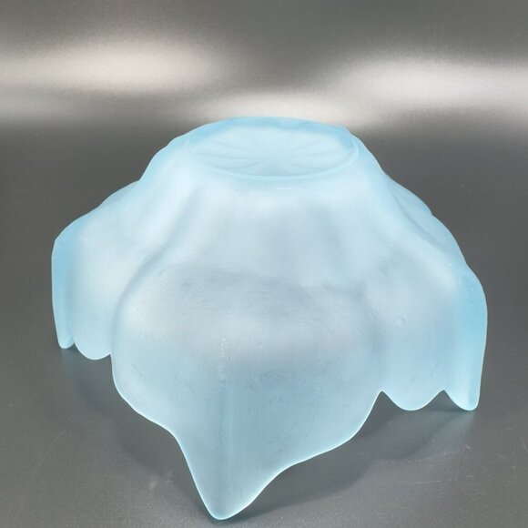 Viking Petal Lotus Spring Blossom Bowl Dish Blue Frost Satin Textured Vintage - Picture 11 of 14